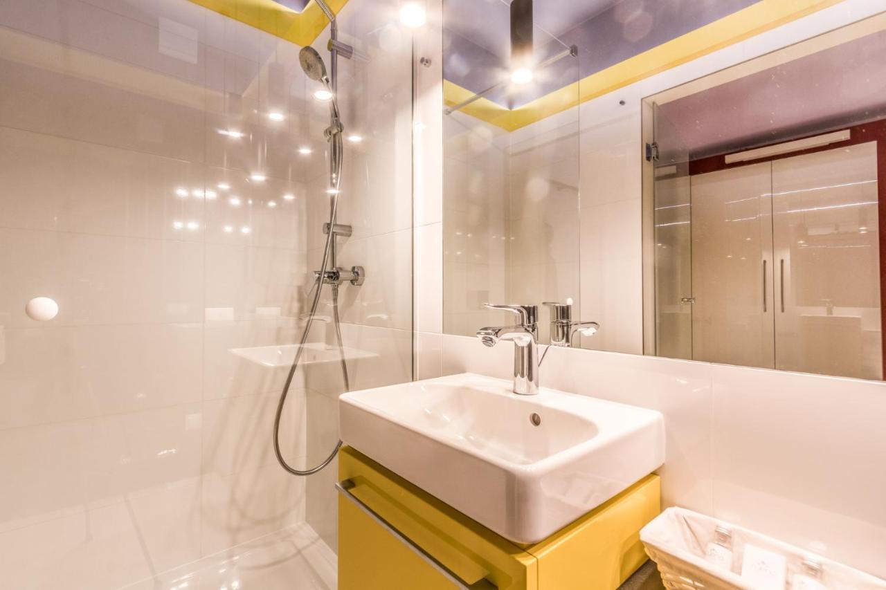 Apartment Kobro - New City Center Of Lodz Esterno foto